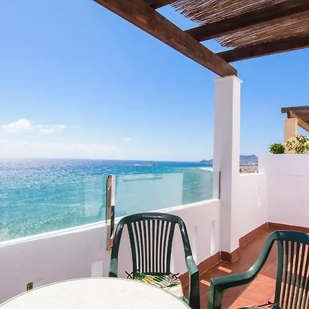 Con Vistas Al Mar En Apartment