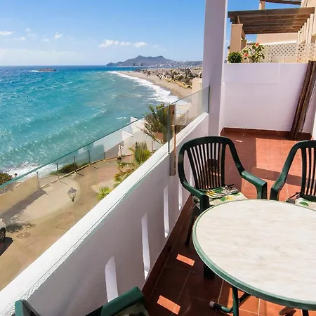 Con Vistas Al Mar En