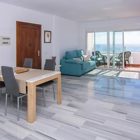 Apartment Con Vistas Al Mar En *